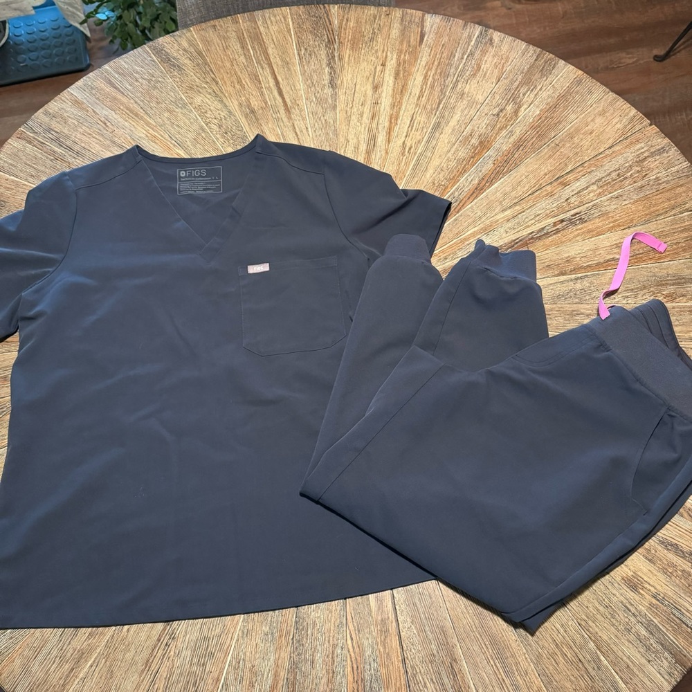 Figs scrubs set Womens large petite gray joggers